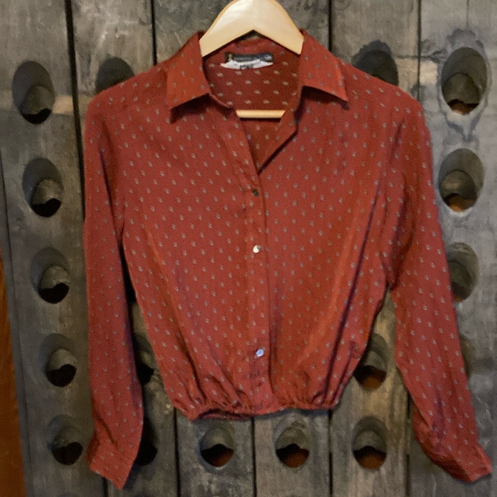 XS Maroon Blouse with Rouged bottom
